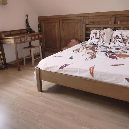 Apakabar - Proche Gare Melun, Parking Prive, Netflix 3*