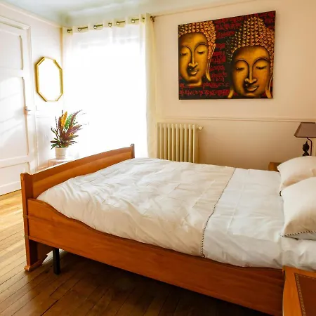 Bed & Breakfast Apakabar - Proche Gare Melun, Parking Prive, Netflix