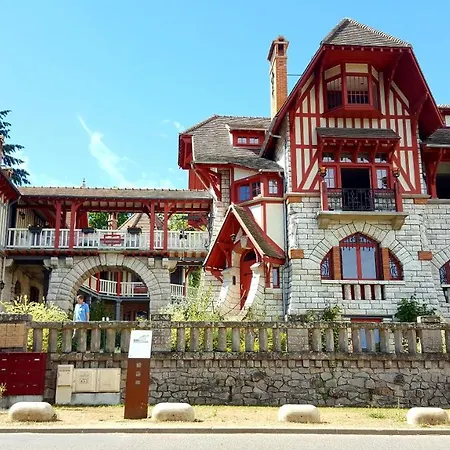 Bed & Breakfast Apakabar - Proche Gare Melun, Parking Prive, Netflix