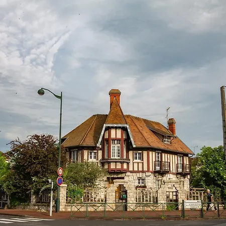D'hôtes Apakabar - Parking Privé, Netflix, Ambiance Balinaise, Borne De Recharge Couette-café